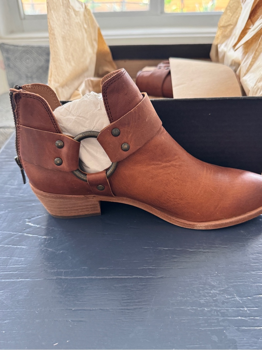 Frye Ray Leather Ankle Boot. New in box